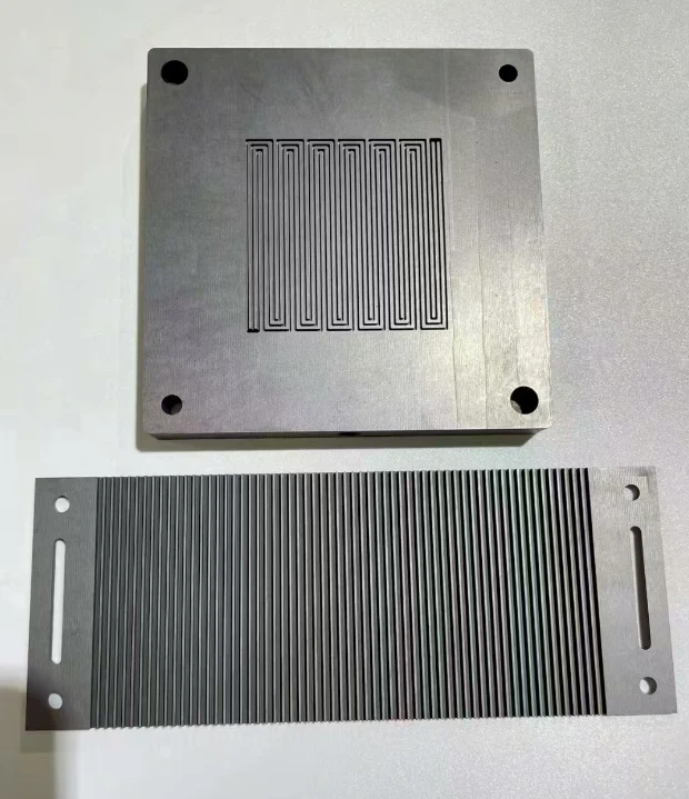Integrated Flow Channel Liquid Flow Battery Graphite Bipolar Plate